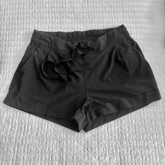 Lululemon Paper Bag Shorts - Picture 1 of 3